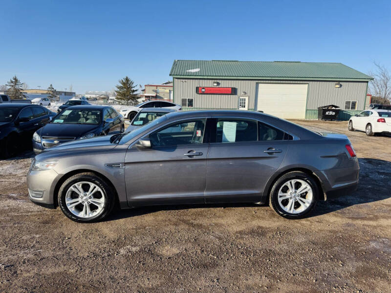 2014 Ford Taurus for sale at Car Connection in Tea SD