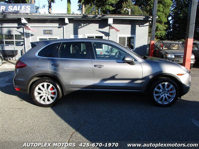 2011 Porsche Cayenne Turbo