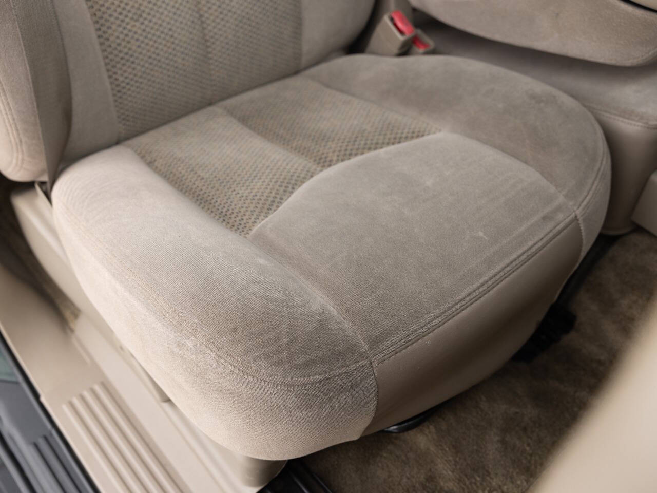 Used Car 2003 Chevrolet Tahoe  Ls 4wd 4dr Suv For Sale Under $10,000 In Coal City, Illinois