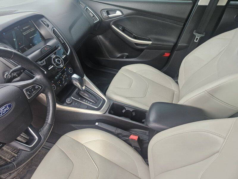 2017 Ford Focus Titanium