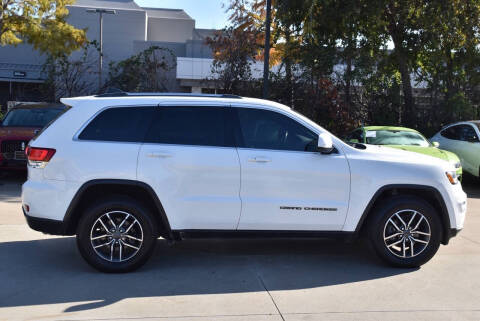 2020 Jeep Grand Cherokee Laredo E