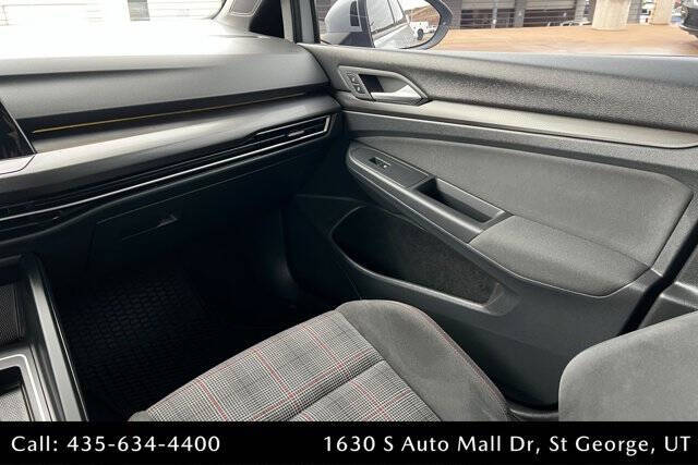 2022 Volkswagen Golf GTI SE