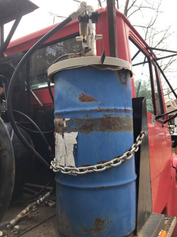 1999 Freightliner FL70