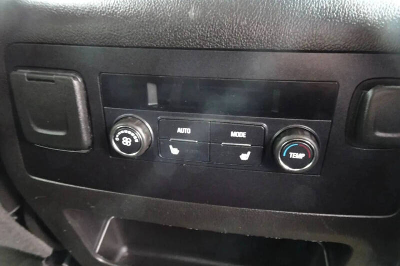 2016 GMC Yukon XL SLT