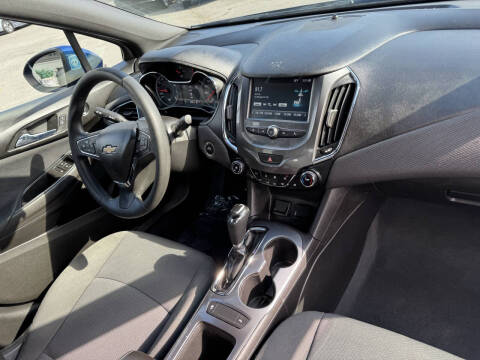 2018 Chevrolet Cruze LT Auto