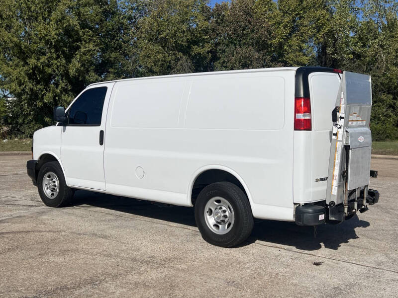2020 Chevrolet Express 3500