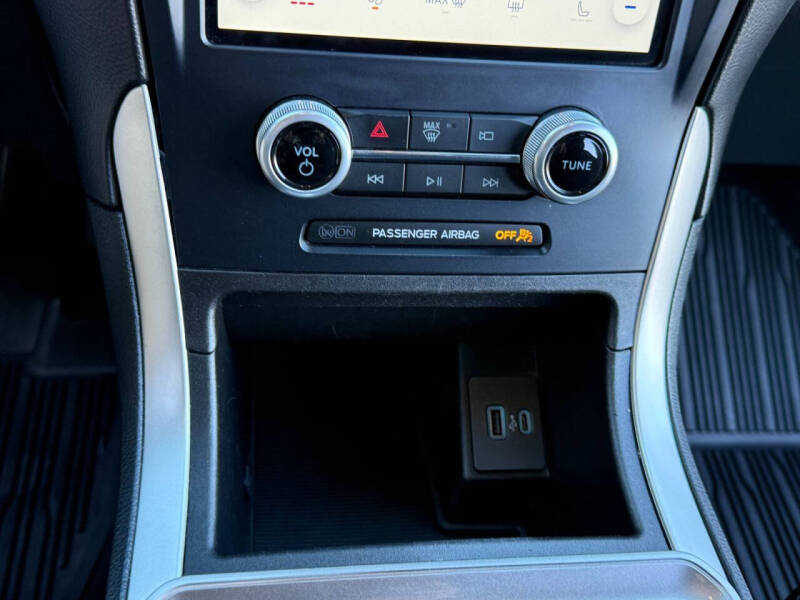 2023 Ford Edge SEL