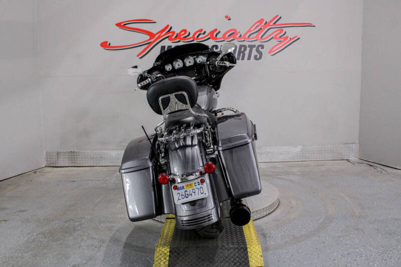 2014 Harley-Davidson Street Glide Special