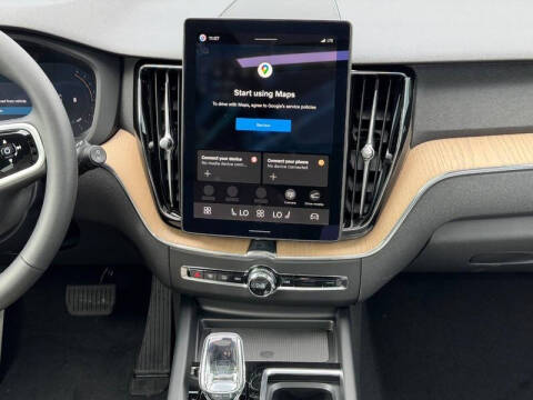 2026 Volvo XC60 B5 Core