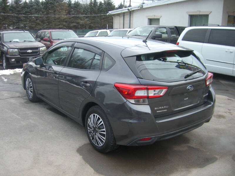 2019 Subaru Impreza 2.0i