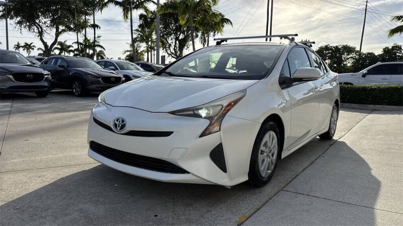 2016 Toyota Prius Two