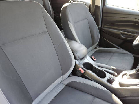 2014 Ford Escape S