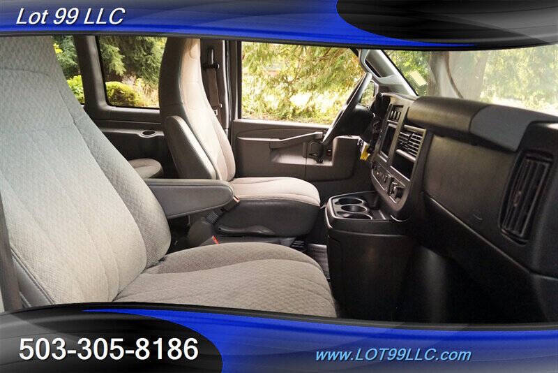 2017 Chevrolet Express LT 3500