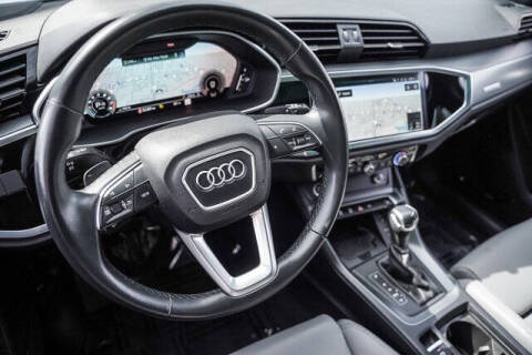 2024 Audi Q3 quattro S line Prem Plus 45 TFSI