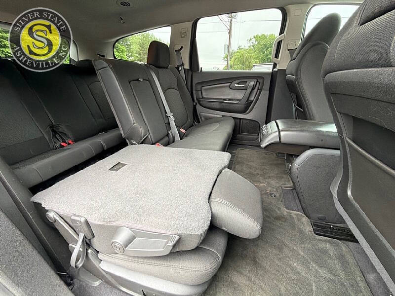2010 Chevrolet Traverse LT