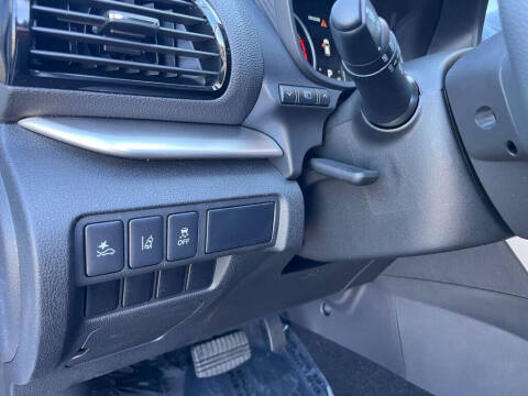 2025 Mitsubishi Eclipse Cross LE