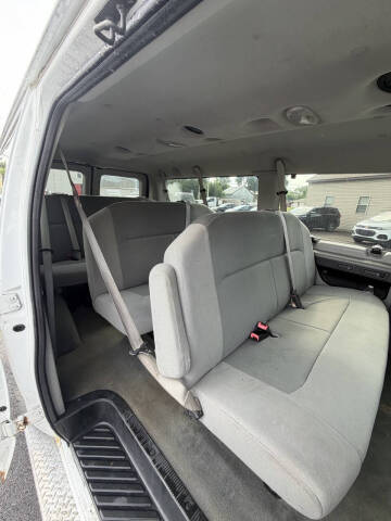 2008 Ford E-Series E-350 SD XLT