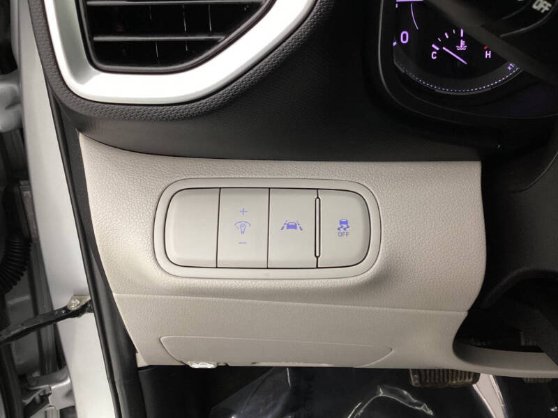 2020 Hyundai Venue SEL