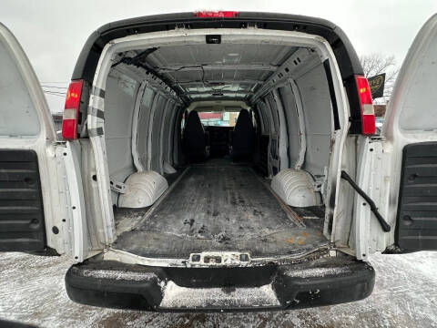 2016 Chevrolet Express 2500