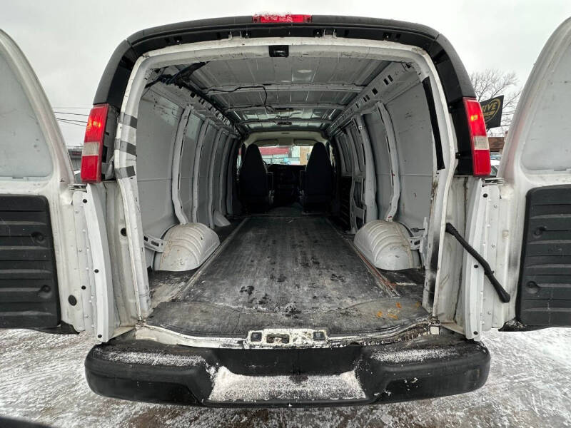 2016 Chevrolet Express 2500