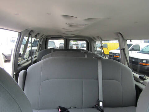 2008 Ford E-Series E-350 SD XLT