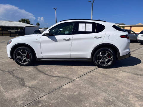 2022 Alfa Romeo Stelvio Ti
