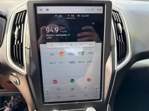 2022 Ford Edge SE