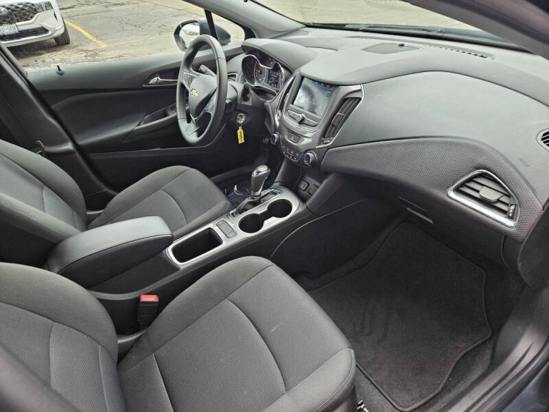 2019 Chevrolet Cruze LT