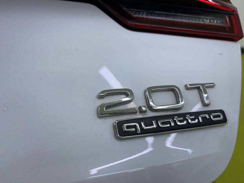 2017 Audi A4 2.0T quattro Premium Plus