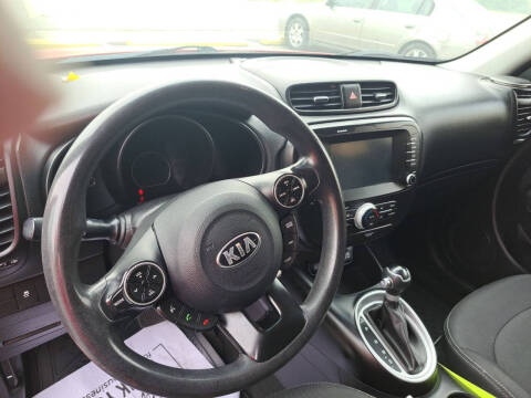 2018 Kia Soul +