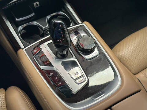 2017 BMW 7 Series 750i xDrive