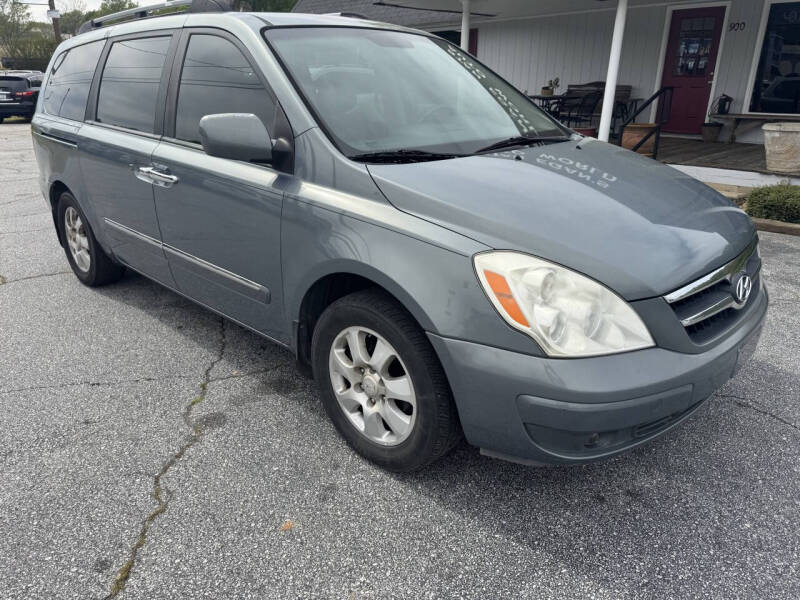 2008 Hyundai Entourage GLS