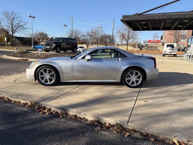 2005 Cadillac XLR