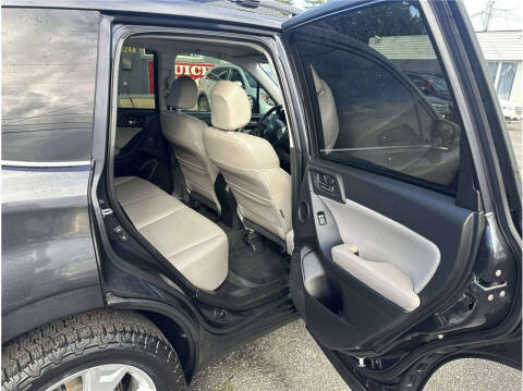 2014 Subaru Forester 2.5i Touring