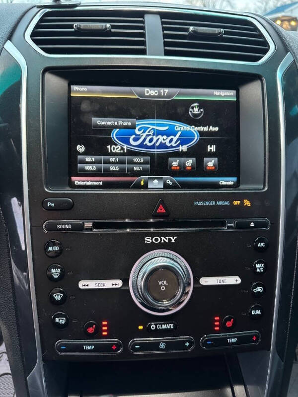 2016 Ford Explorer Sport