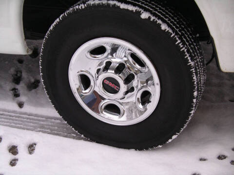 2023 GMC Savana 2500