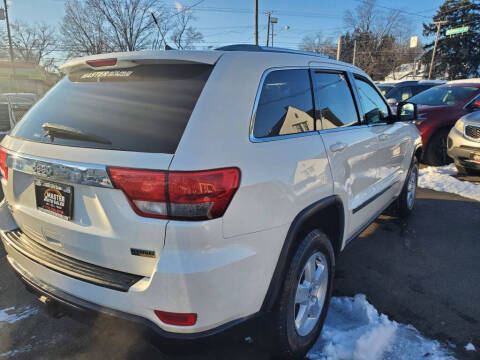 2011 Jeep Grand Cherokee Laredo