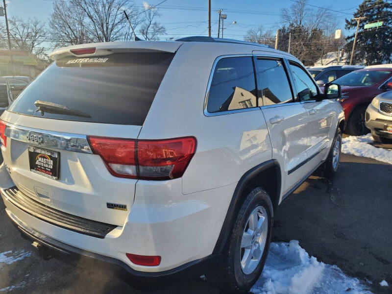 2011 Jeep Grand Cherokee Laredo