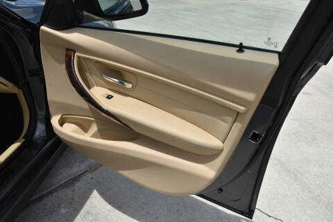 2014 BMW 3 Series 328i