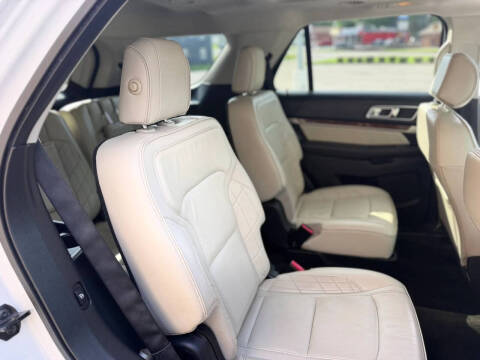 2016 Ford Explorer Platinum