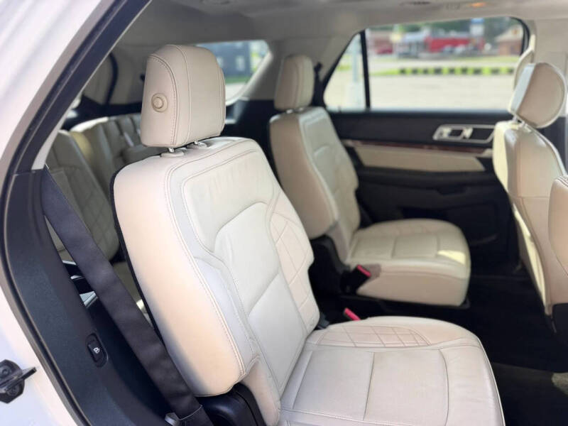 2016 Ford Explorer Platinum