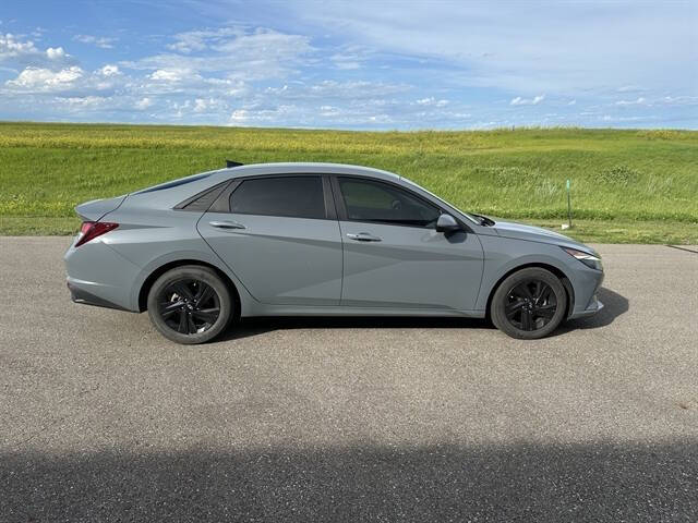 2021 Hyundai Elantra