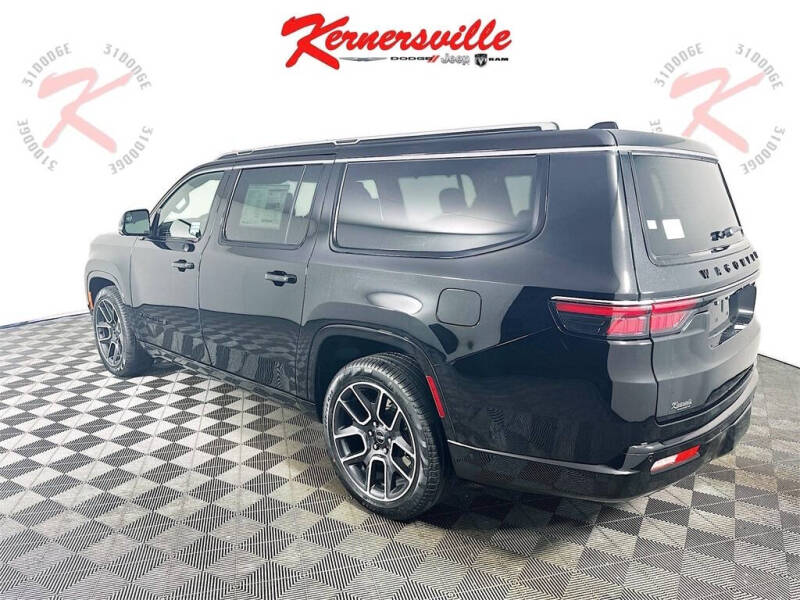 2025 Jeep Wagoneer L Series III