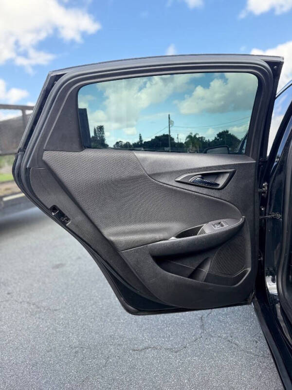 2017 Chevrolet Malibu LS