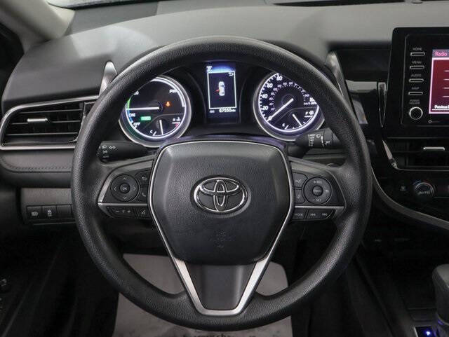 2022 Toyota Camry Hybrid LE