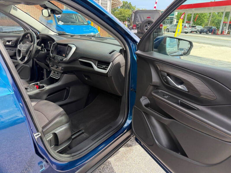 2020 GMC Terrain SLT