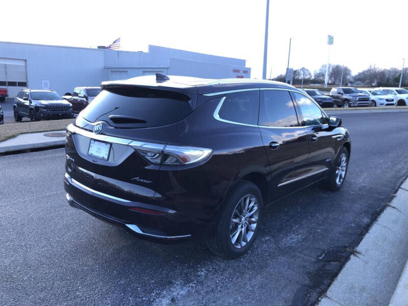 2022 Buick Enclave Avenir