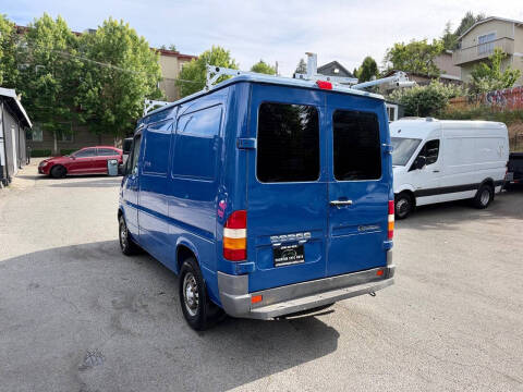 2005 Dodge Sprinter 2500