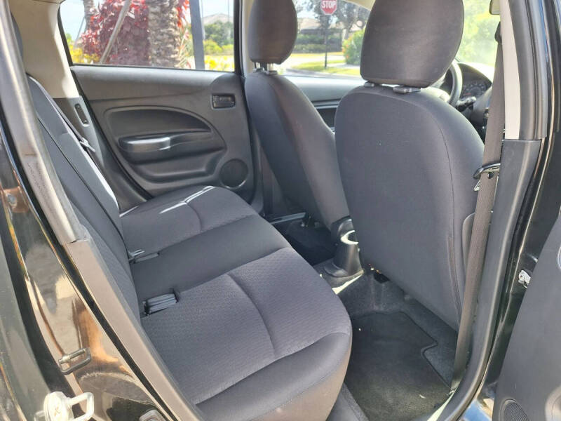 2017 Mitsubishi Mirage ES