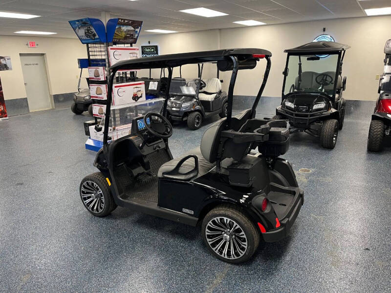 2026 E-Z-GO RXV